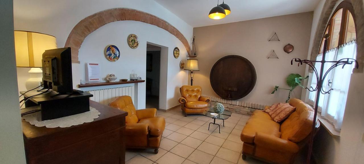 Agriturismo Il Colle 시에나 외부 사진